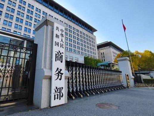 
                        4:3图片