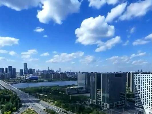 
                        4:3图片