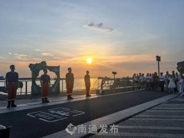 
                        4:3图片