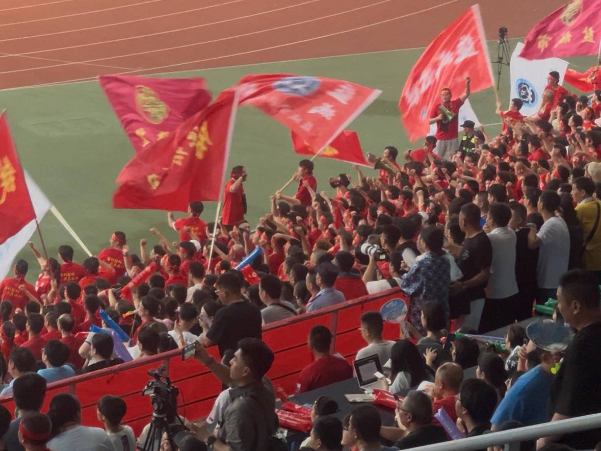
                        4:3图片