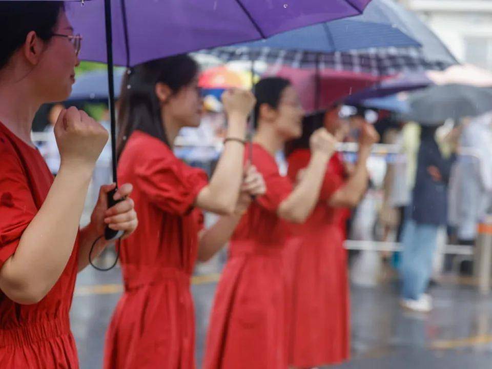 
                        4:3图片