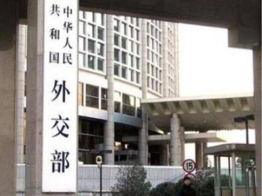 
                        4:3图片