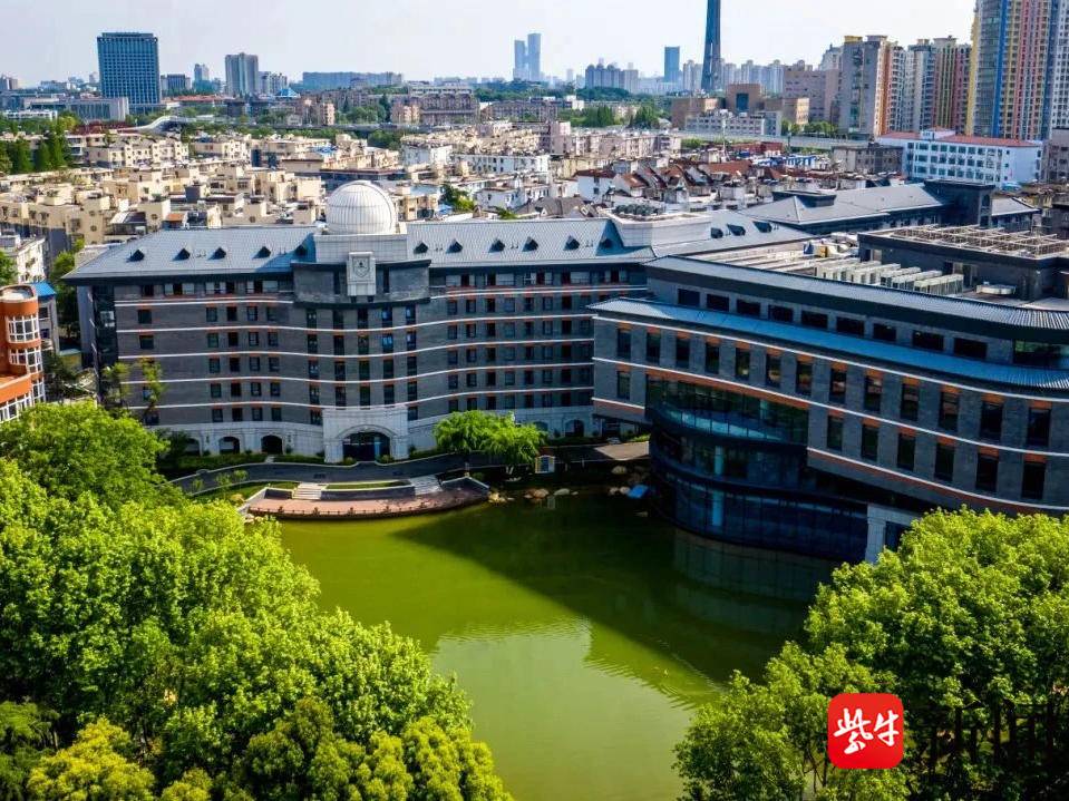 
                        4:3图片