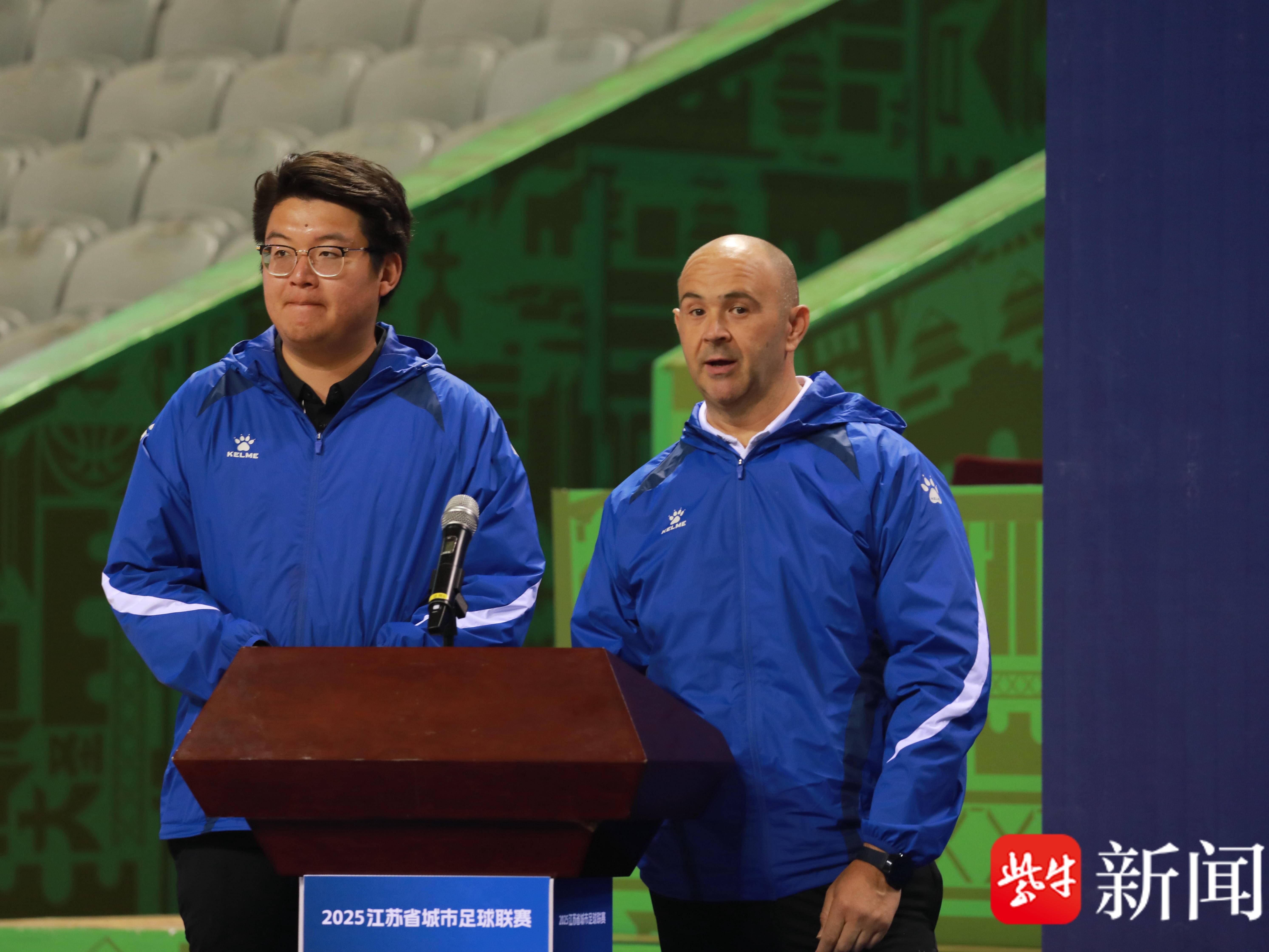 
                        4:3图片