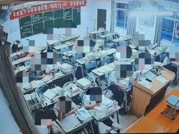 
                        4:3图片
