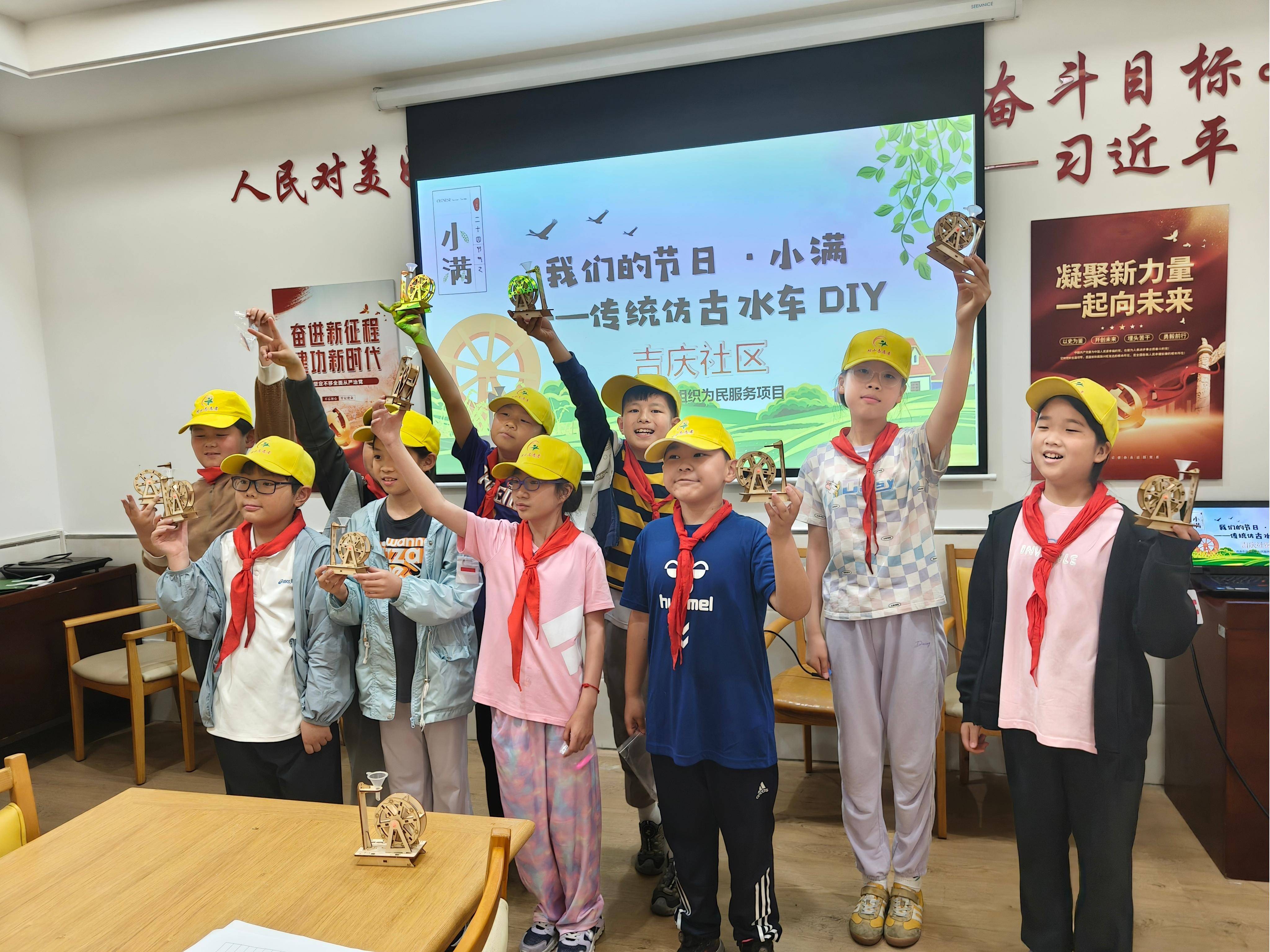 
                        4:3图片