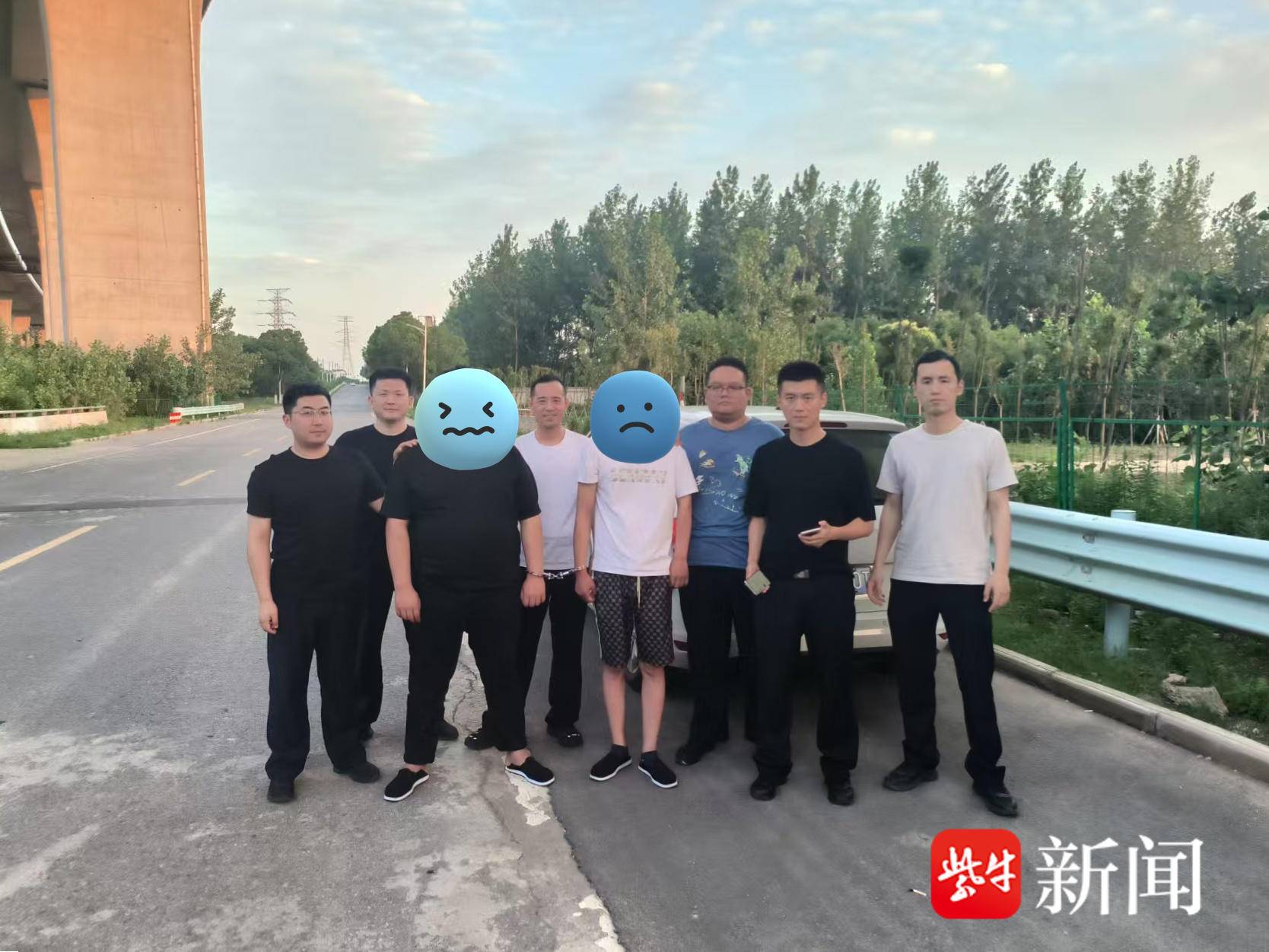 
                        4:3图片