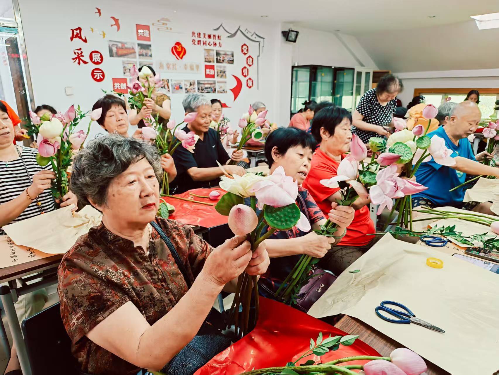 
                        4:3图片