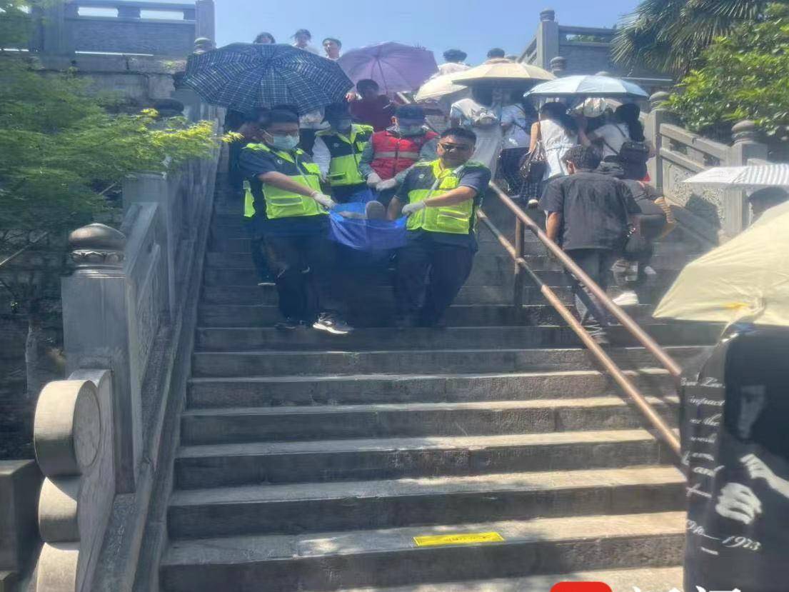 
                        4:3图片