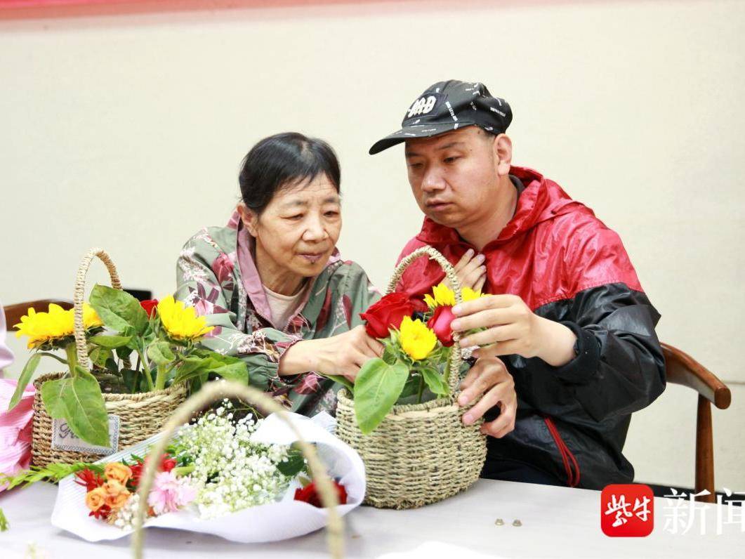 
                        4:3图片