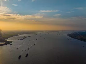 
                        4:3图片