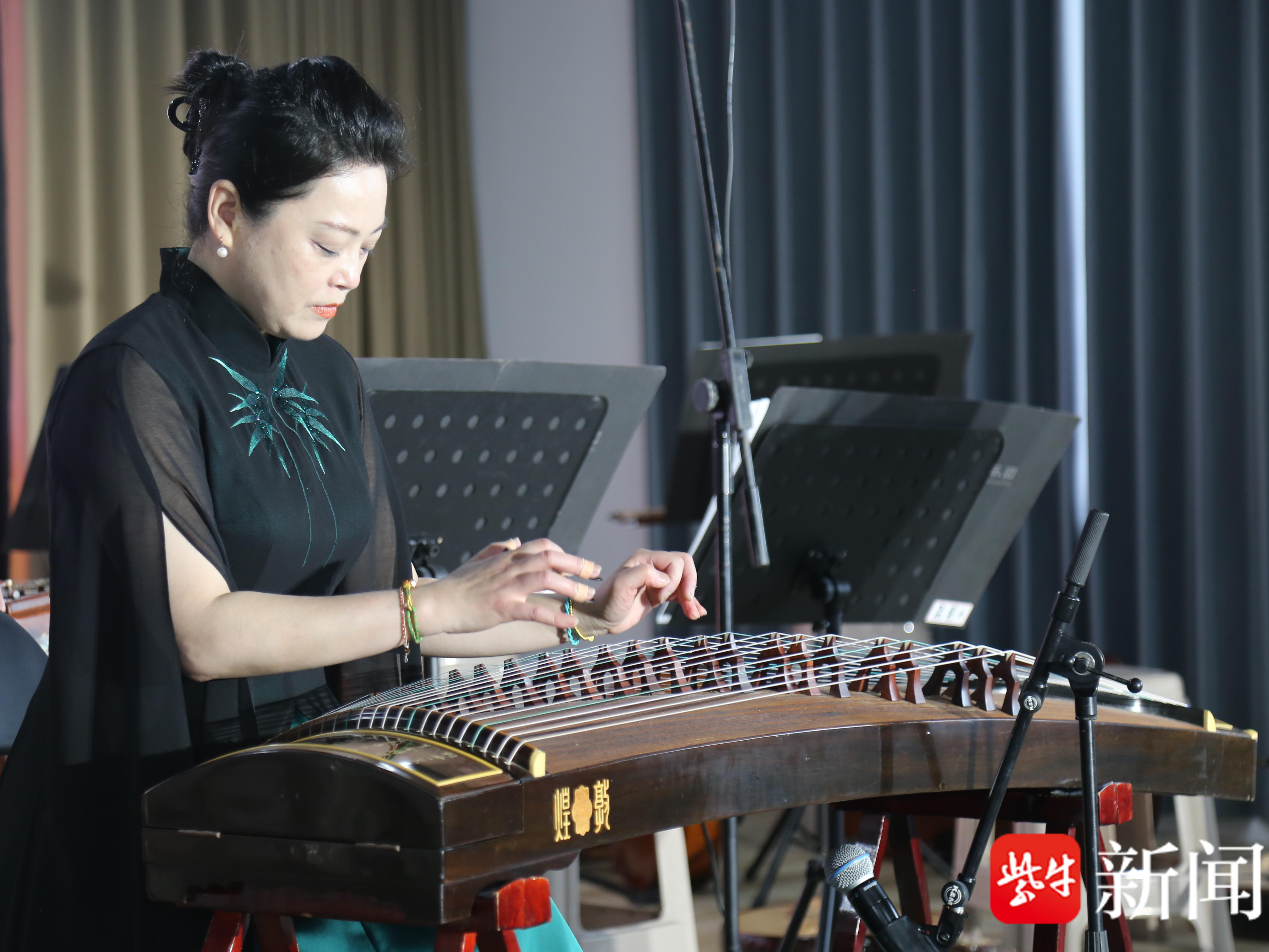 
                        4:3图片