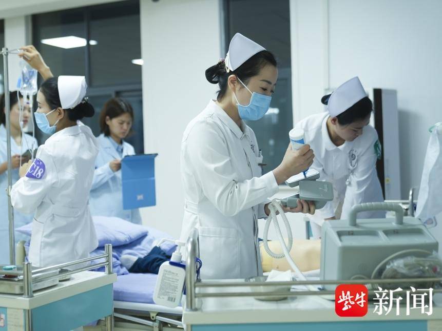 
                        4:3图片