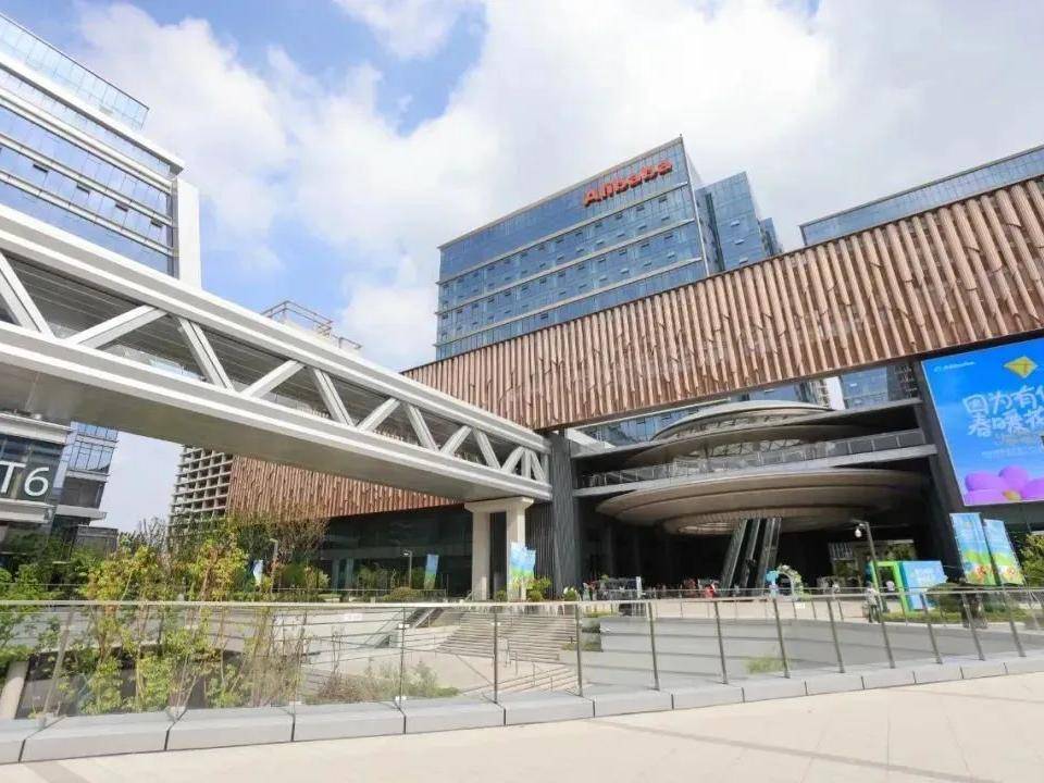 
                        4:3图片