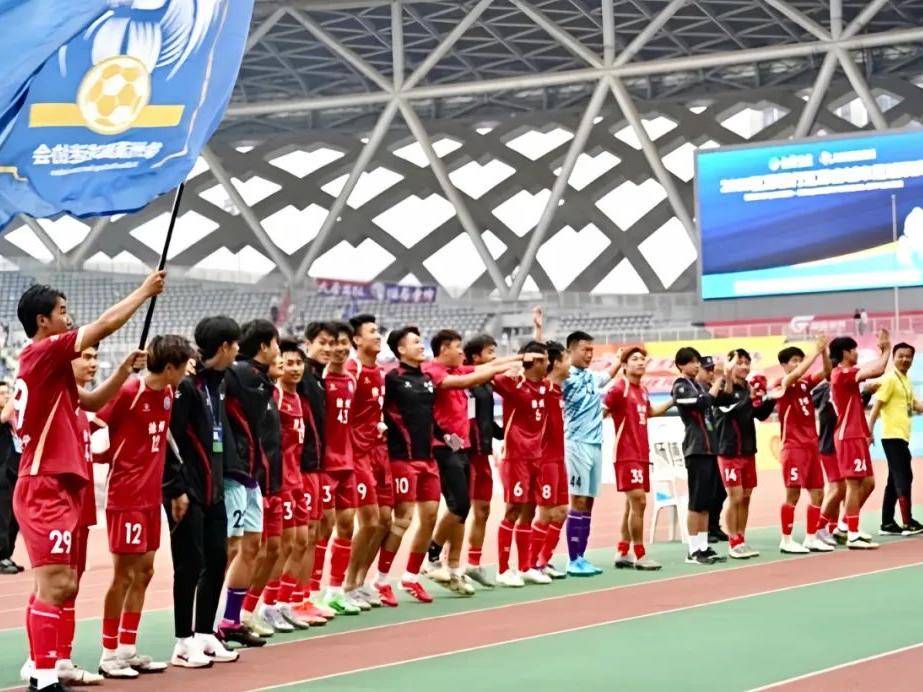 
                        4:3图片