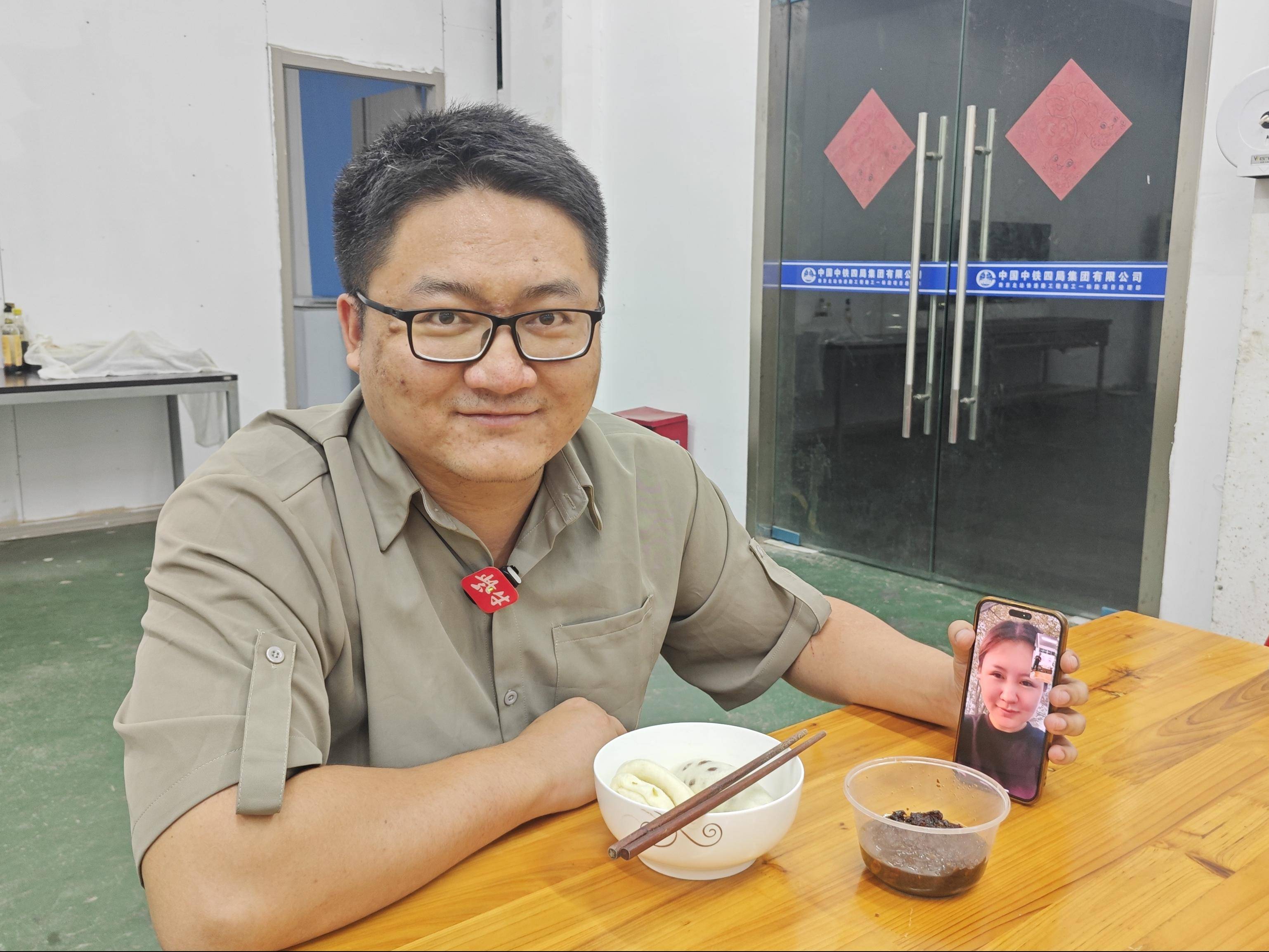 
                        4:3图片