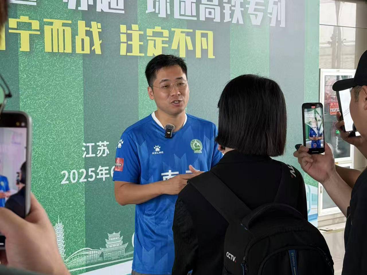 
                        4:3图片