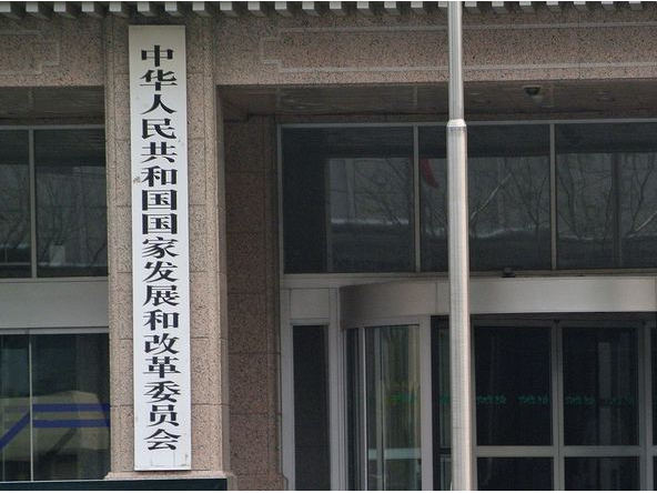 
                        4:3图片
