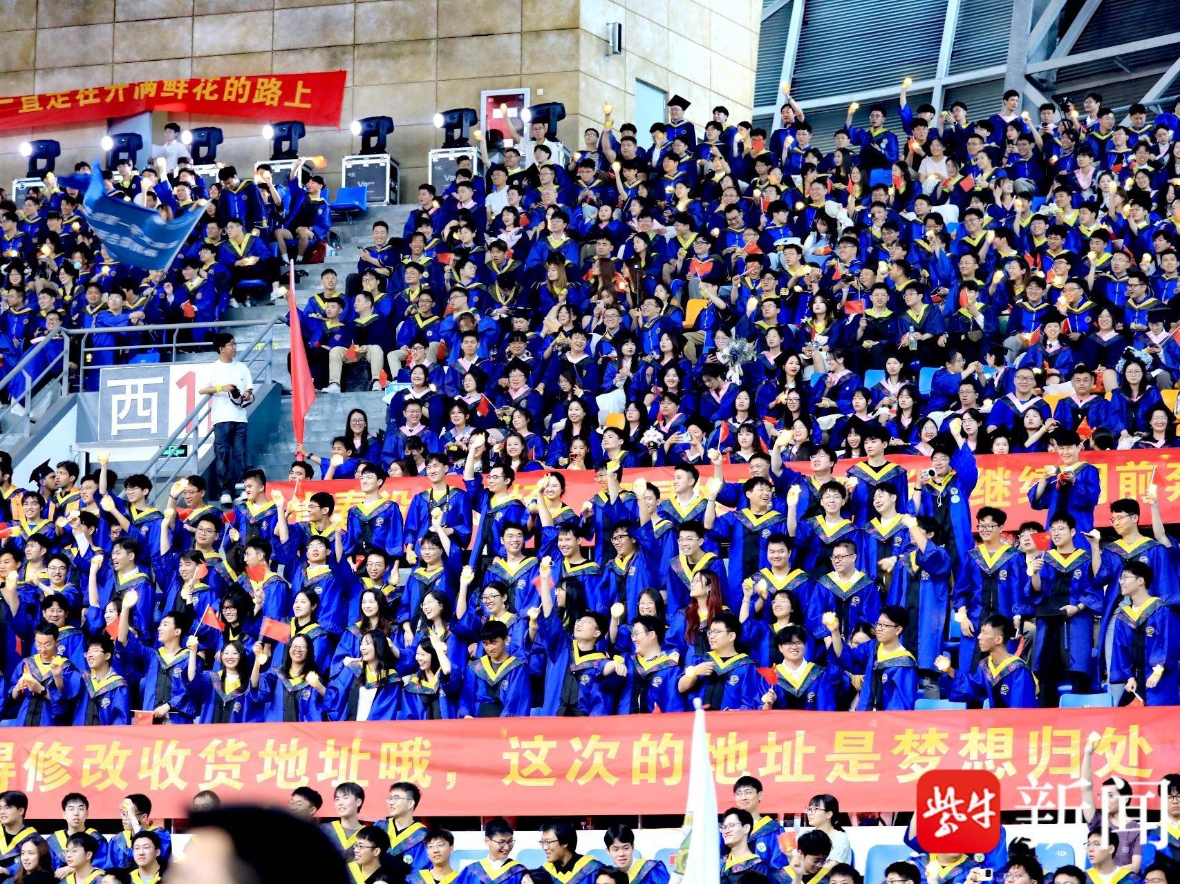 
                        4:3图片