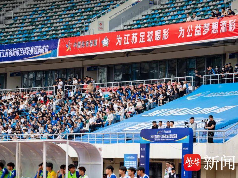 
                        4:3图片