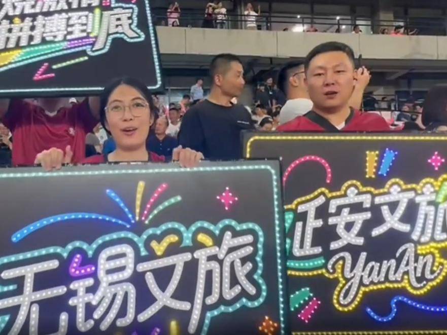 
                        4:3图片