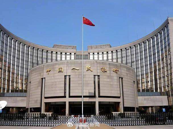 
                        4:3图片
