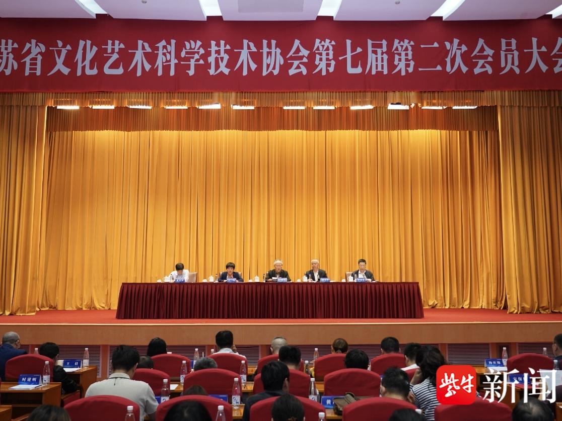 
                        4:3图片
