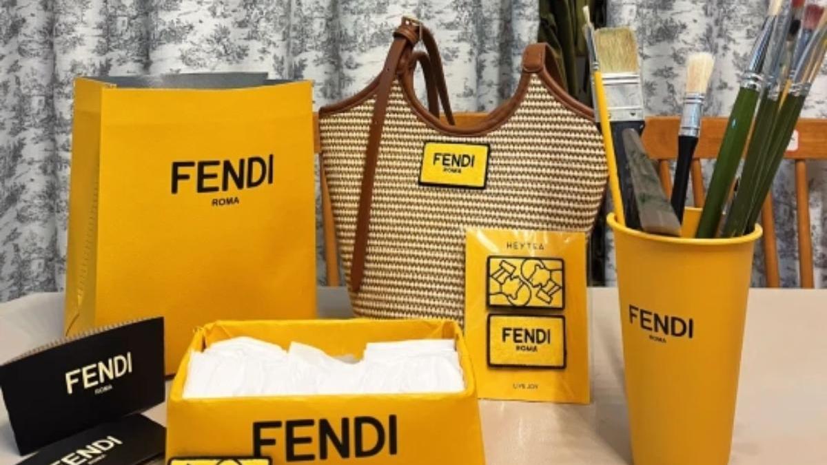 19元的“FENDI”卖爆了，实探南京门店，前方排队196杯！有人把保温袋改造