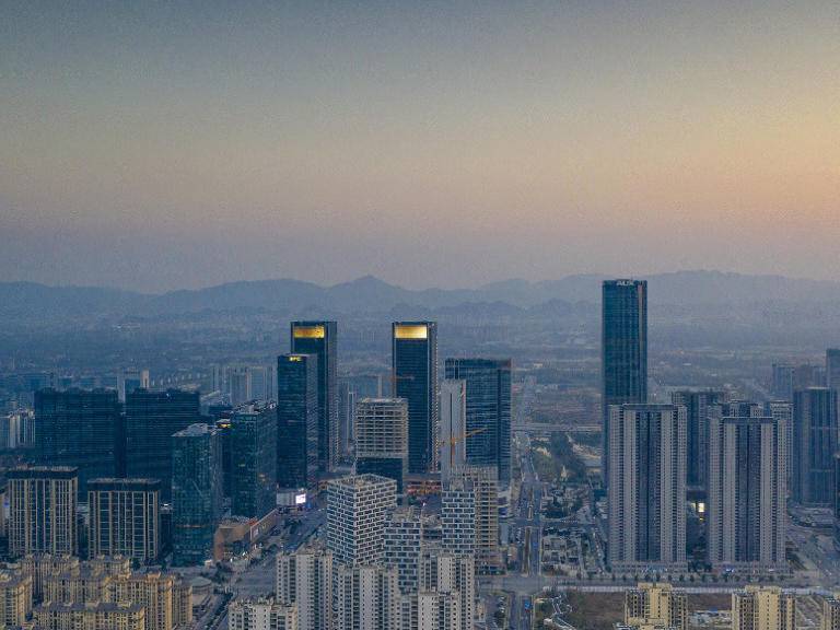 
                        4:3图片
