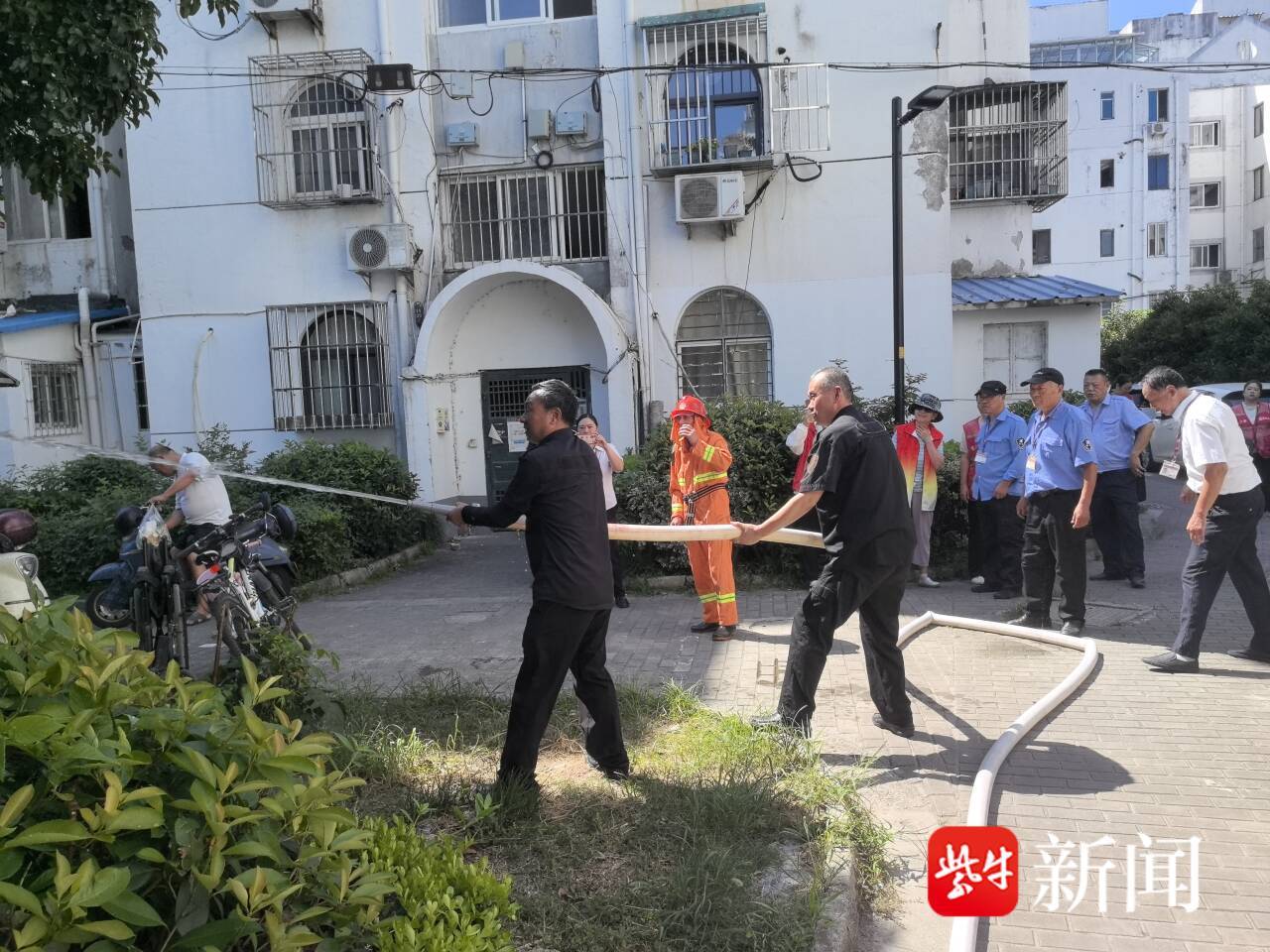 
                        4:3图片