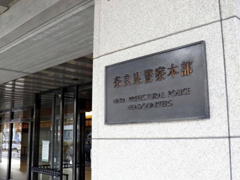 
                        4:3图片