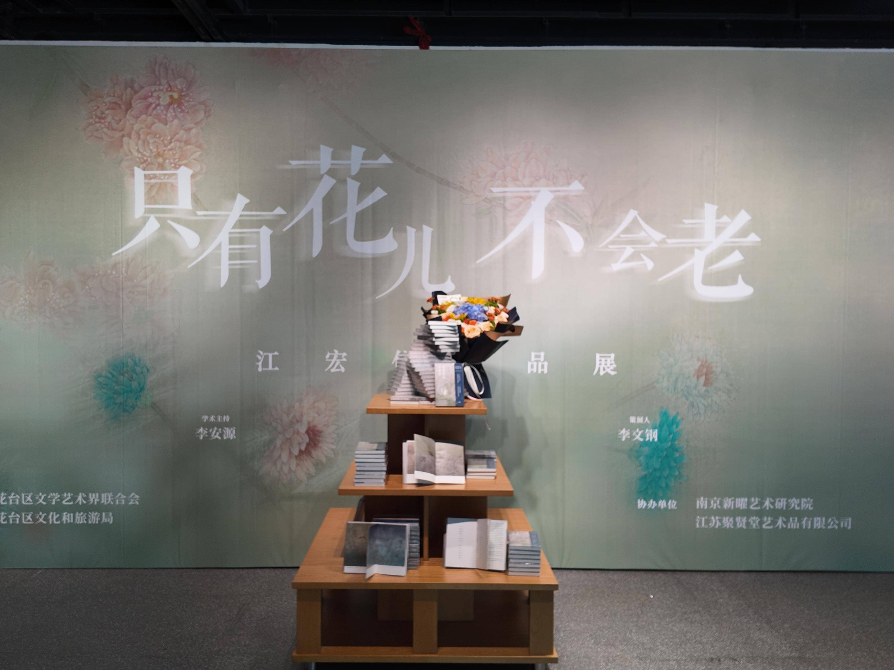 
                        4:3图片