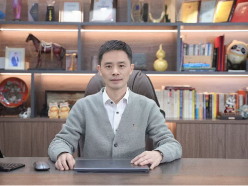 
                        4:3图片