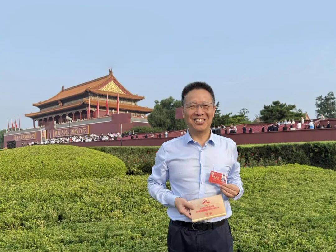 
                        4:3图片