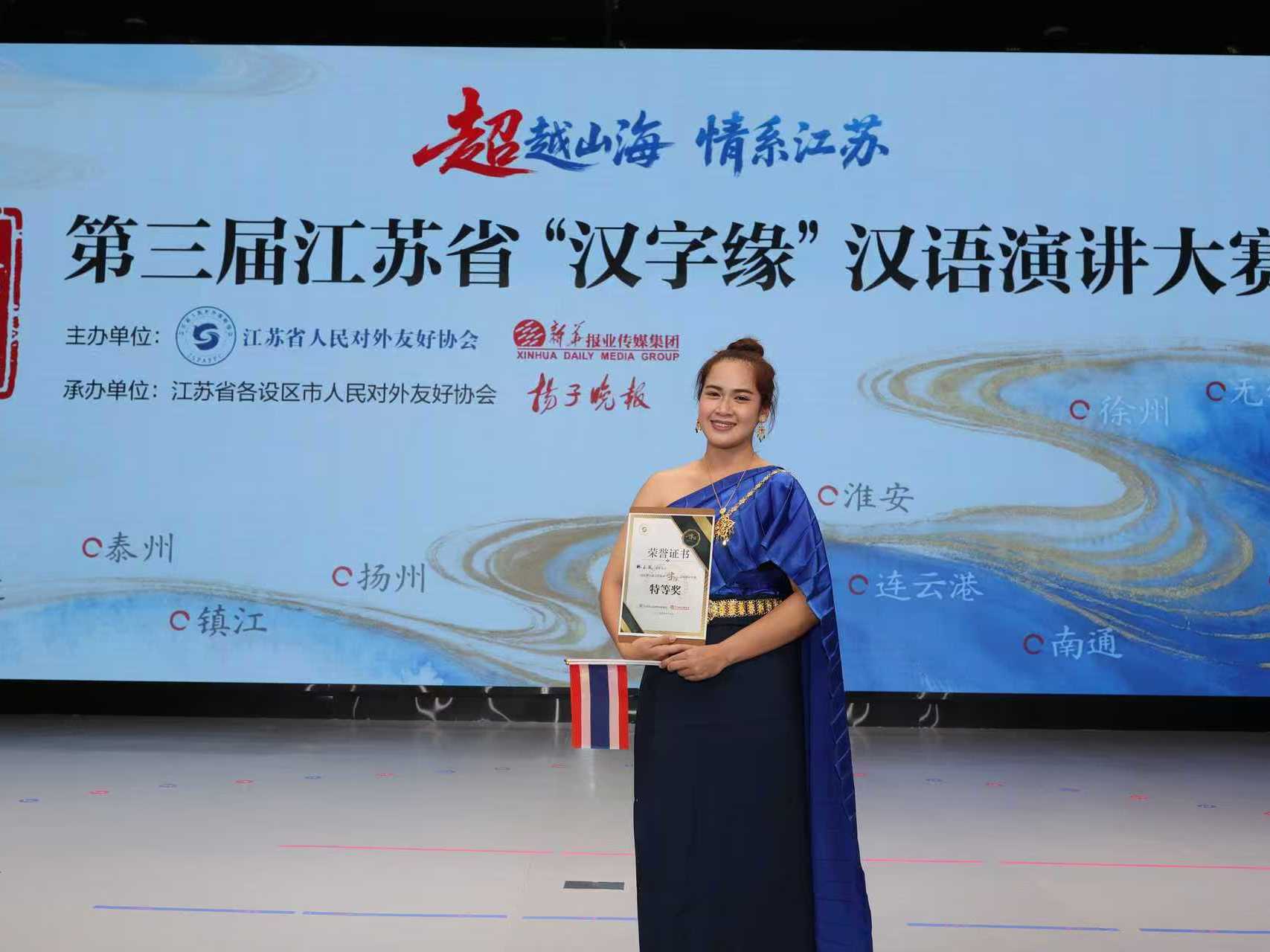 
                        4:3图片