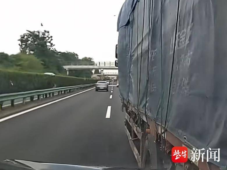
                        4:3图片