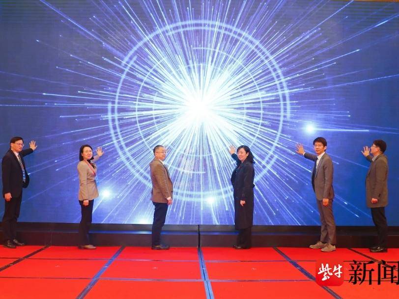 
                        4:3图片