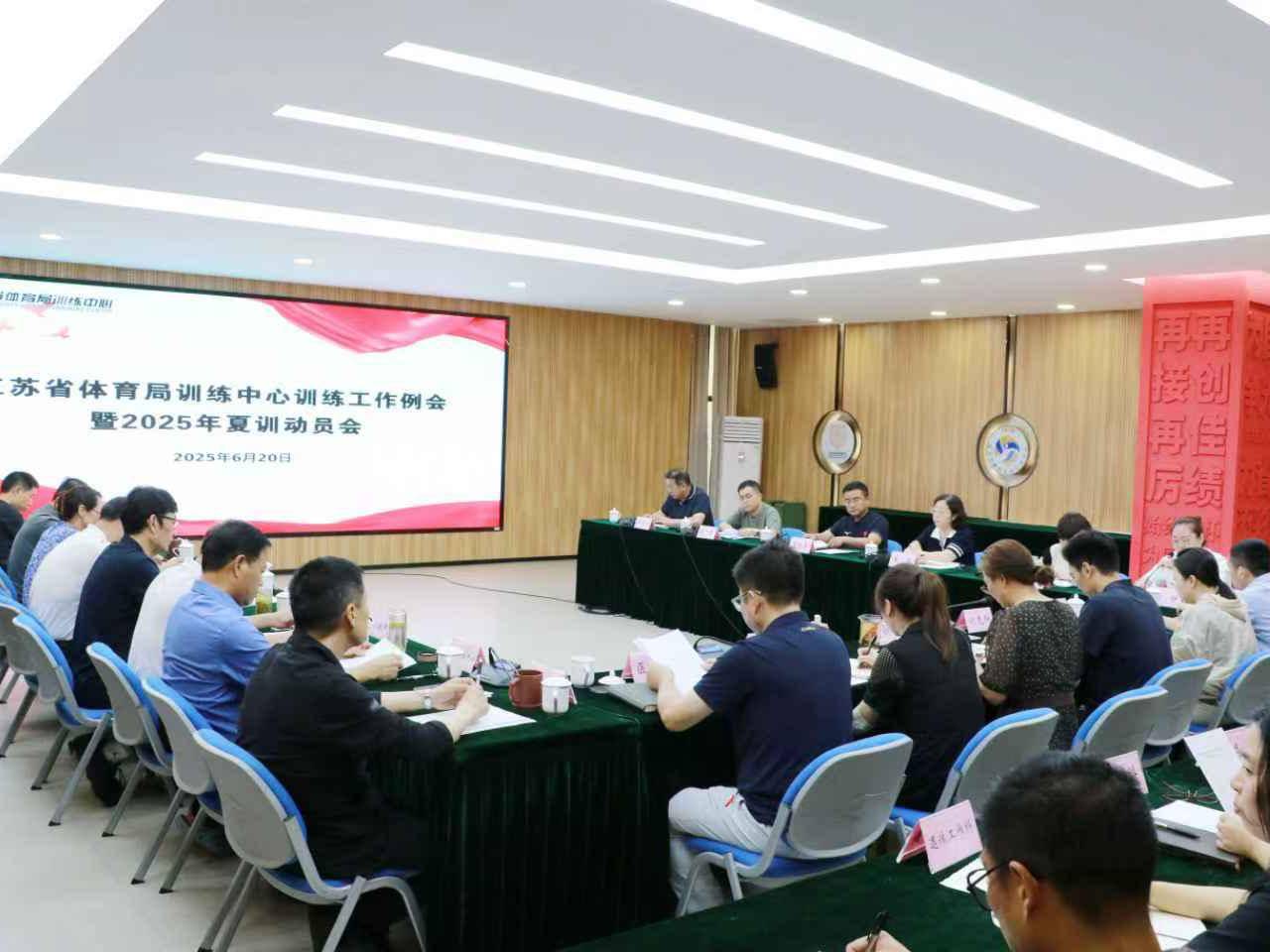 
                        4:3图片