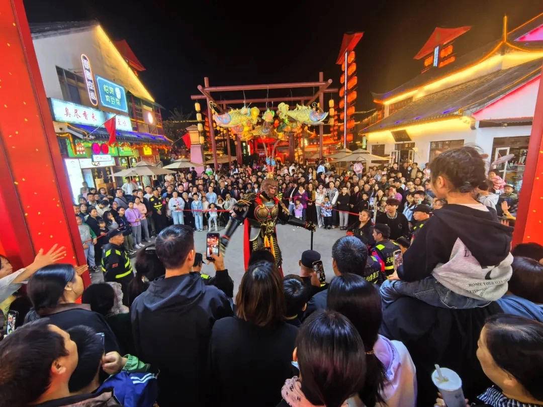
                        4:3图片