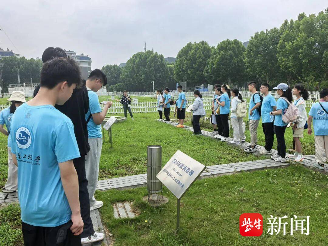 
                        4:3图片