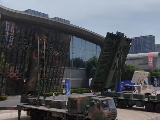 
                        4:3图片