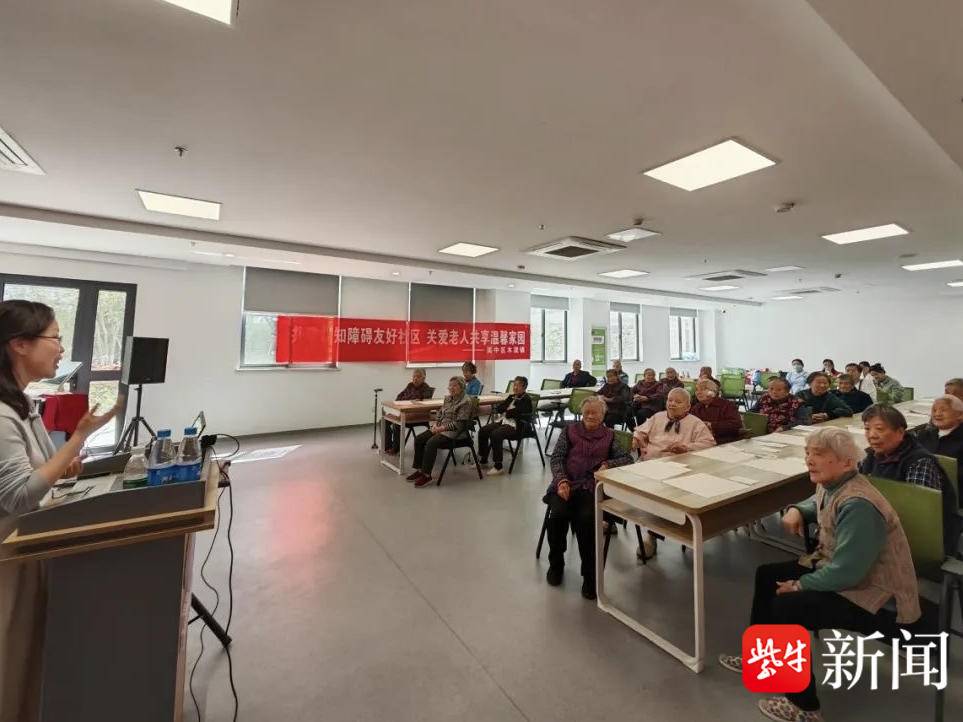 
                        4:3图片