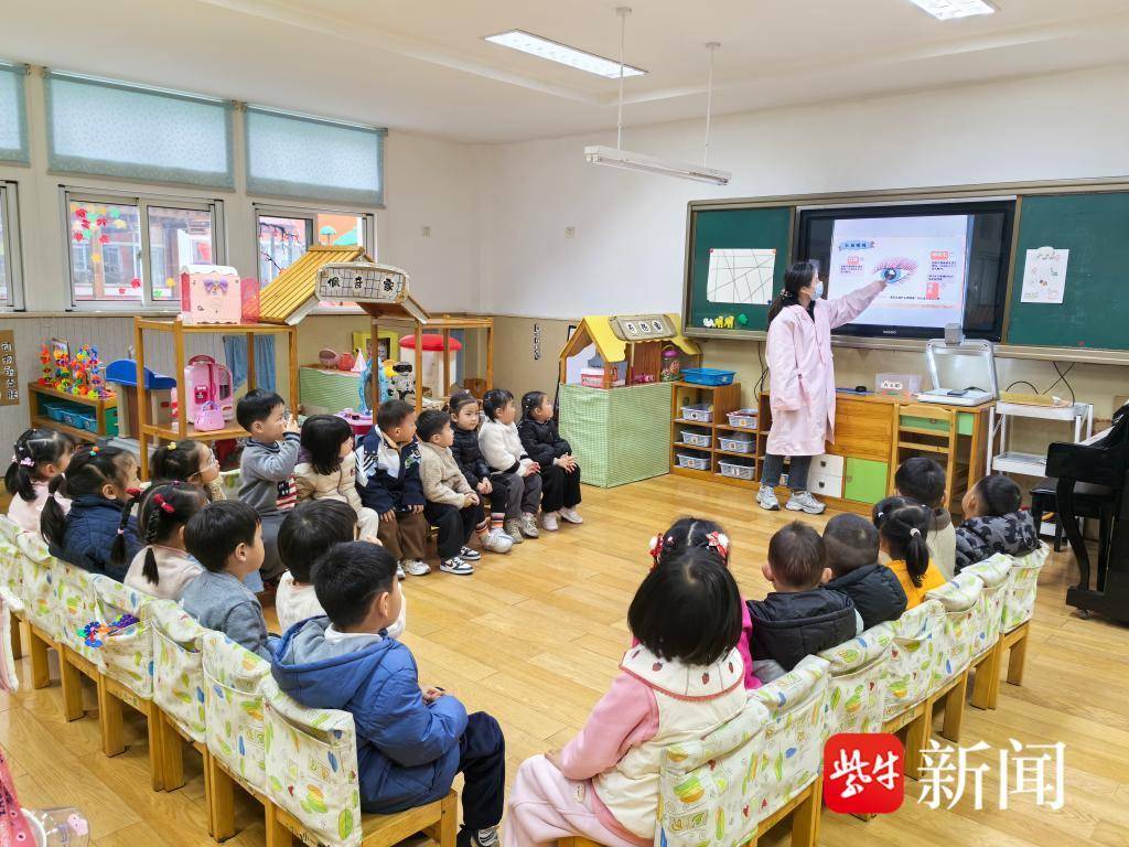 
                        4:3图片
