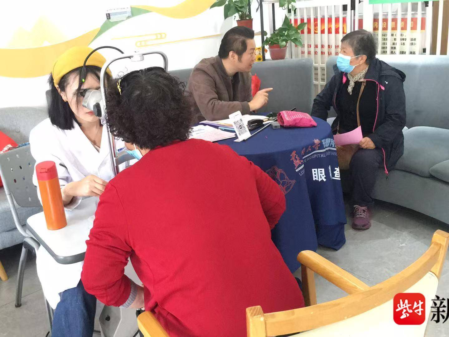 
                        4:3图片