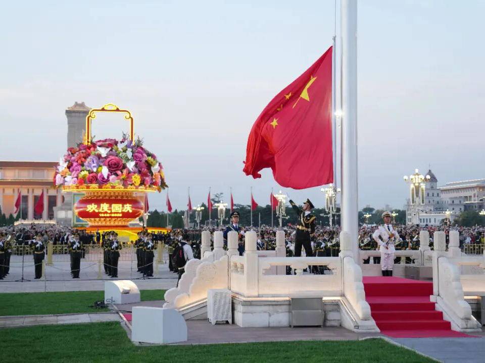 
                        4:3图片