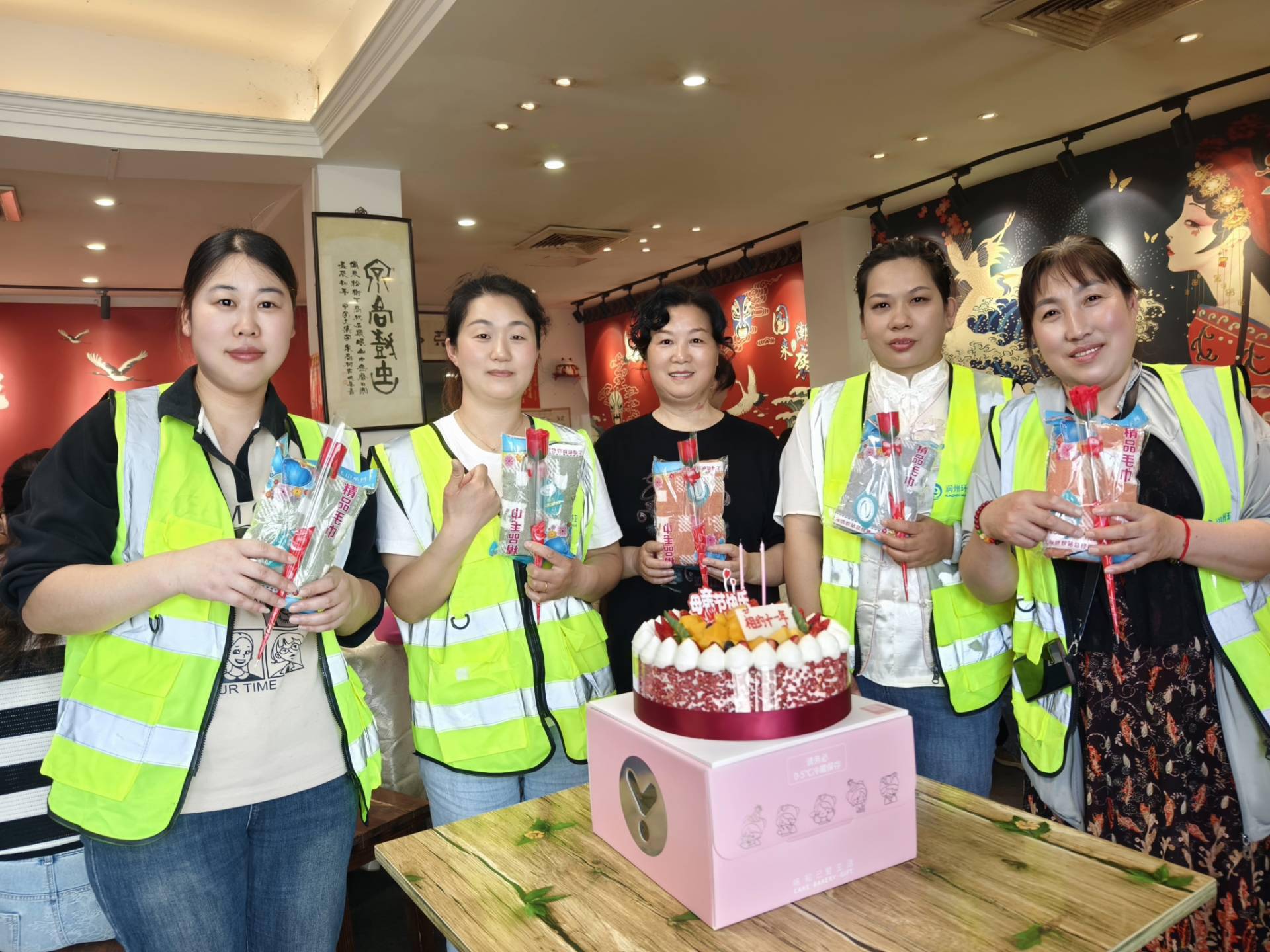 
                        4:3图片