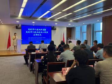 
                        4:3图片