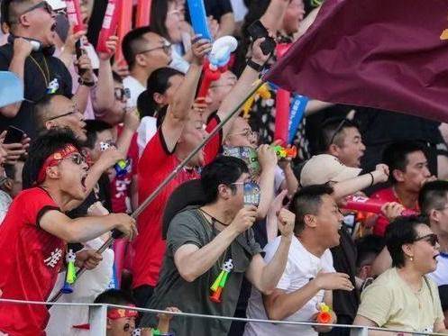 
                        4:3图片