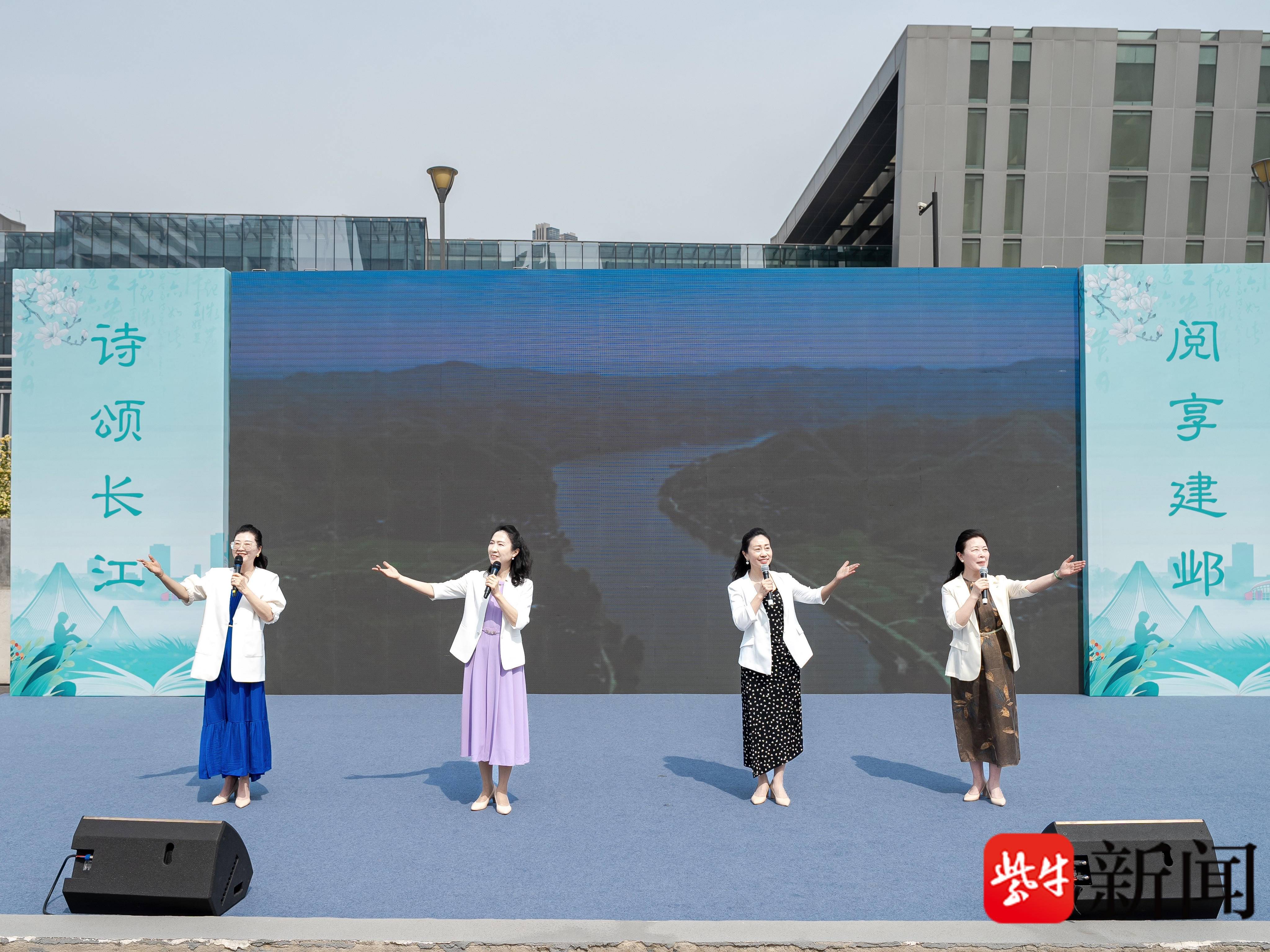 
                        4:3图片