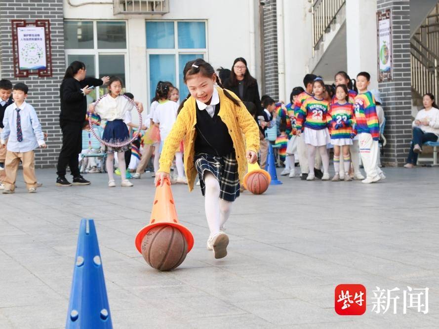 
                        4:3图片